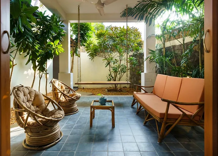 Isai Karai Bungalow - A Cgh Earth Saha Experience